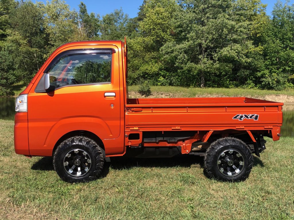 AUTOMATIC 2017 Toyota Pixis US Mini Truck Sales