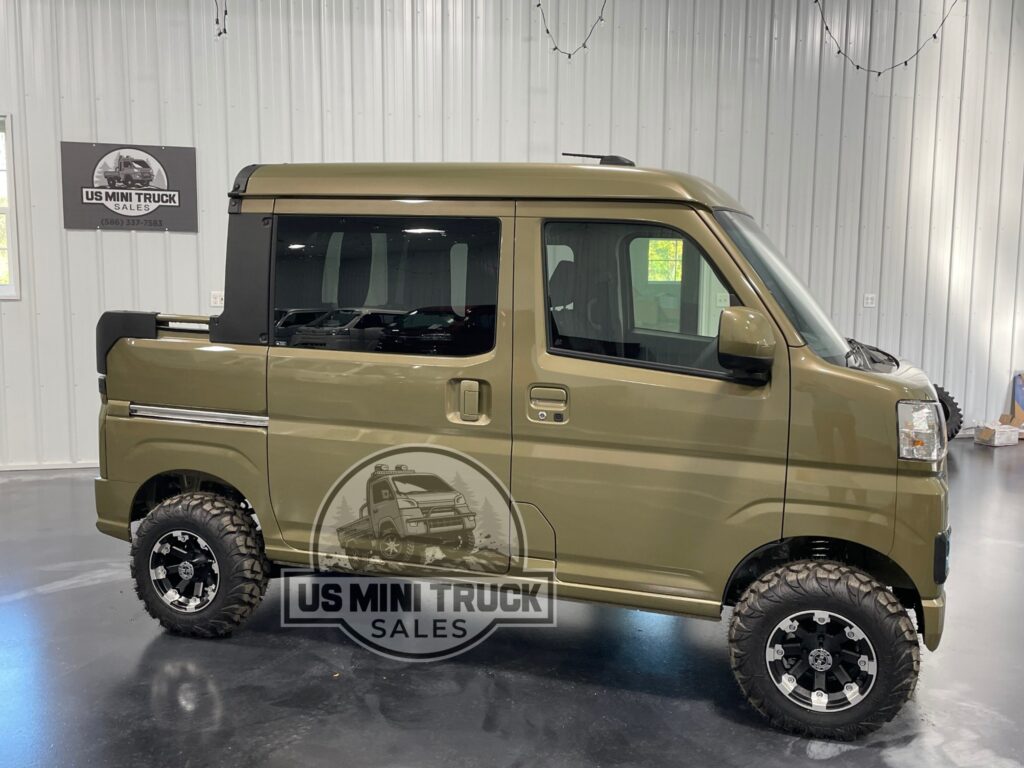 Green Deckvan 1